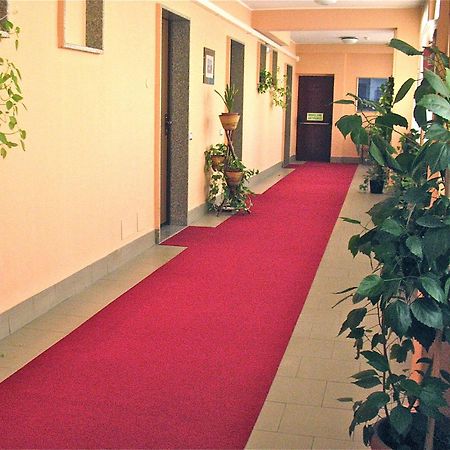 Hotel Croce Di Malta 诺瓦拉 外观 照片
